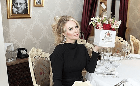 49-летняя жена Стаса Михайлова показала фигуру после похудения