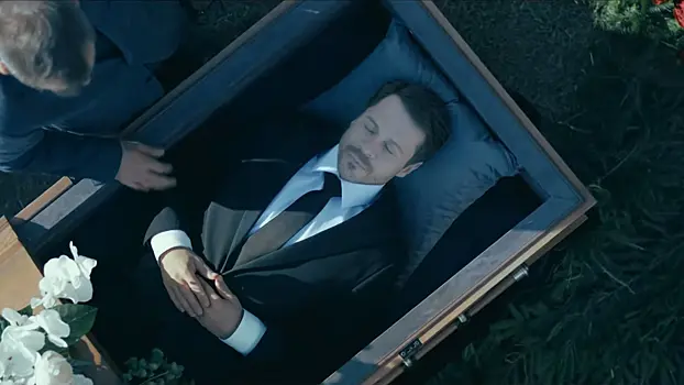 Актер Деревянко рассказал о съемках в гробу для фильма «Конец славы»