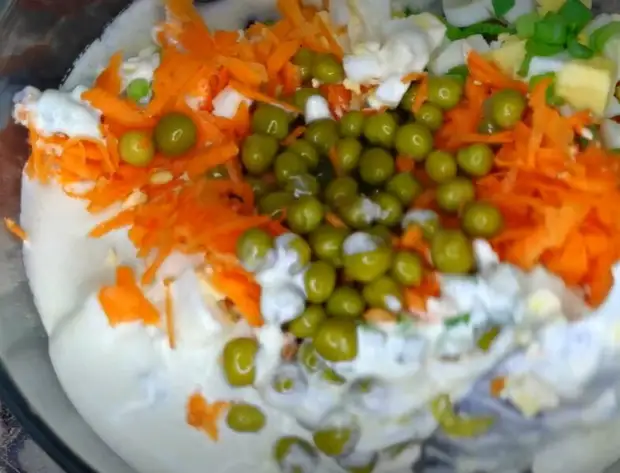 15 вкусных салатов с зелёным горошком