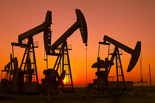 Цена нефти Brent выросла после атаки на базу США на Ближнем Востоке