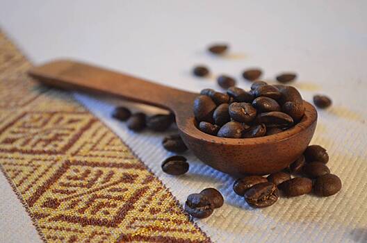 Ценам на кофе предсказали рост из-за нападений хуситов