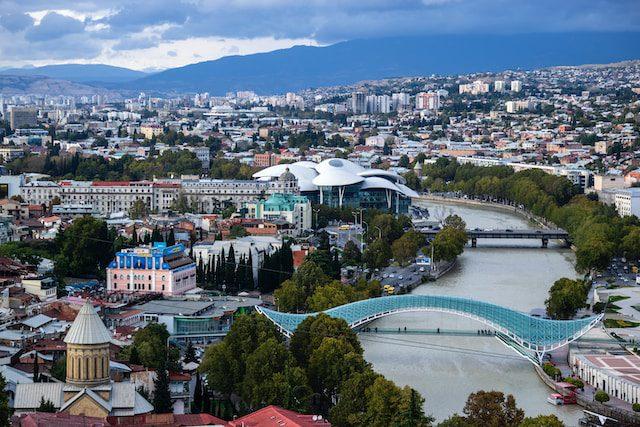 Цены в Грузии в 2023 году: сколько денег нужно на отдых, еду и аренду1