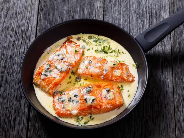 Делимся лайфхаками для вкуснейшего лосося — а также рецептом из кулинарной книги шеф-повара.1