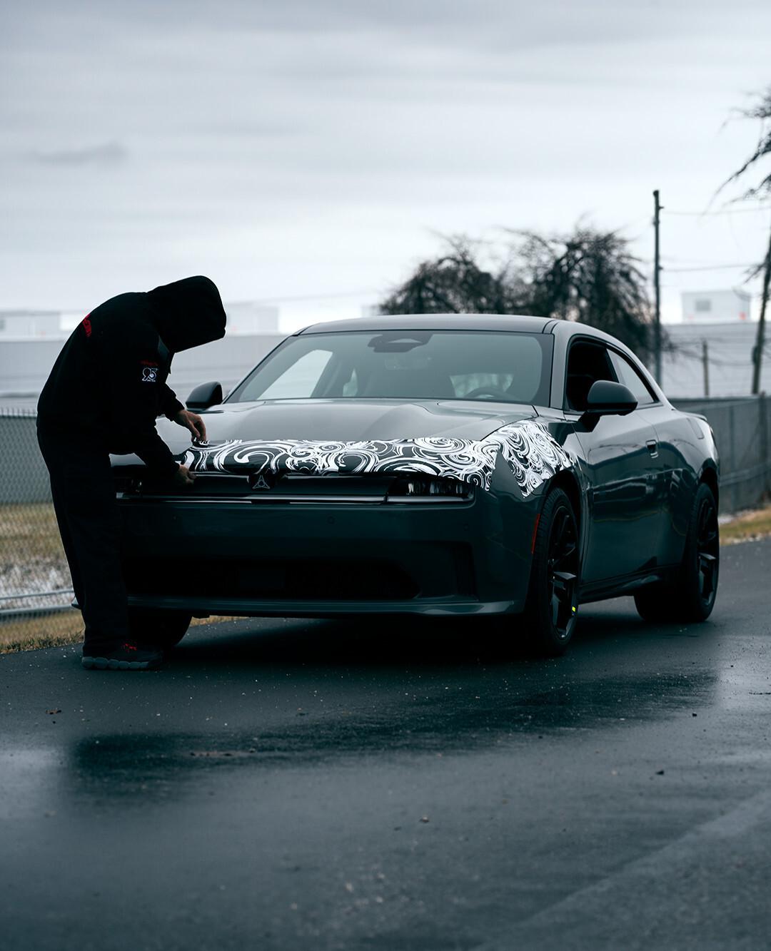 Dodge впервые показал электрического преемника масл-кара Charger3