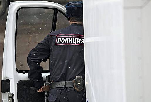 Двух россиян объявили в розыск по подозрению в изнасиловании девушки