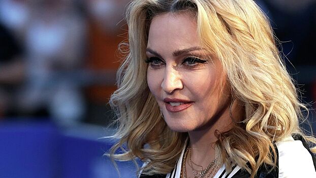 Фанаты подали на Мадонну в суд