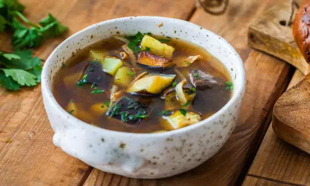 Грибной суп с баклажанами: сытное блюдо без грамма мяса2