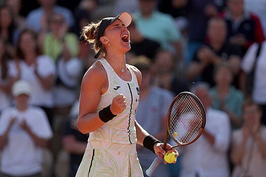 Хаддад-Майя расплакалась после поражения от Тимофеевой на Australian Open