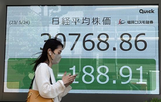 Индекс Nikkei вновь вырос до рекордного уровня с 1990 года
