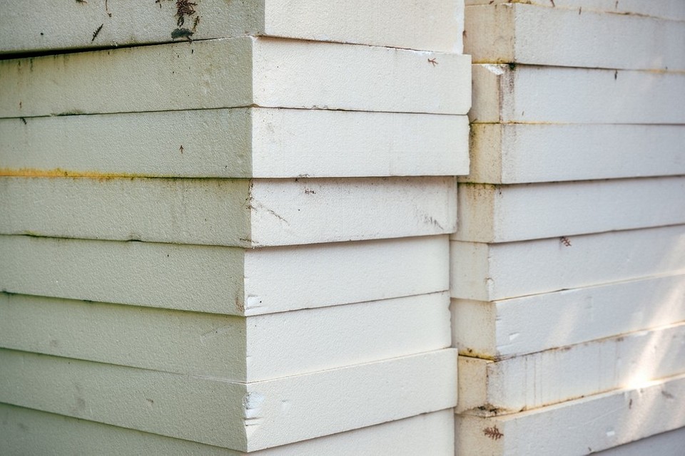 Как утеплить снаружи деревянный дом: материалы и правила теплоизоляции6