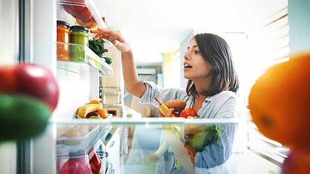 Какие фрукты нельзя хранить в холодильнике: секреты от шеф-повара