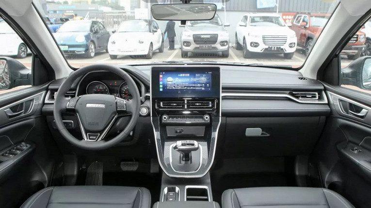 Кроссовер Haval M6 появился в продаже в России0