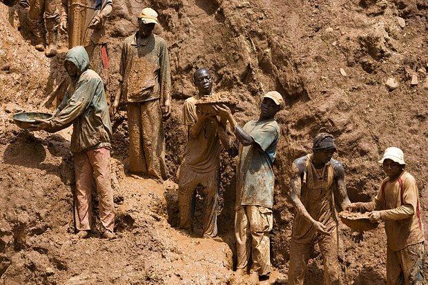 Кровавый кобальт. В Африке процветает рабский труд на шахтах. Как на добыче редкого металла зарабатывают Apple и Tesla?6