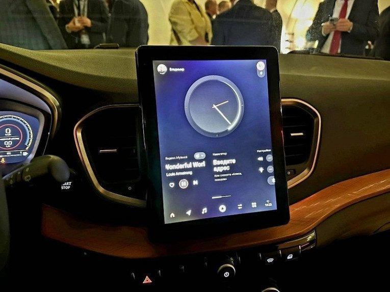 Lada Vesta NG в версии «Техно» с цифровым планшетом выйдет в конце 2023 года1