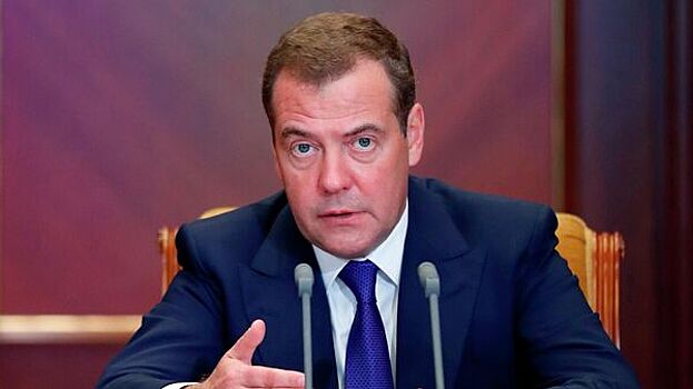 Медведев дал характеристику украинцам