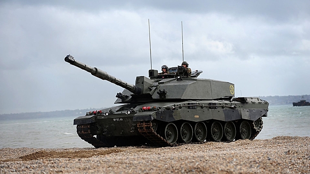 МИД Литвы призвал поставить Украине  тысячу танков