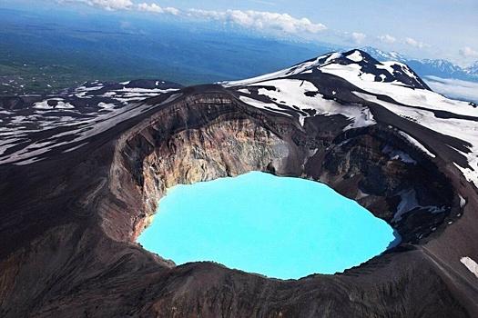 На Камчатке зафиксировали аномальный нагрев вулканического озера