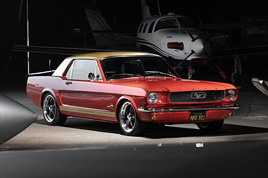 На выставке в США представили электрический Ford Mustang 1965 года