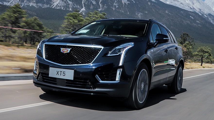 Новый Cadillac XT5: кроссовер стал крупнее и получил внешность в актуальном фирменном стиле3