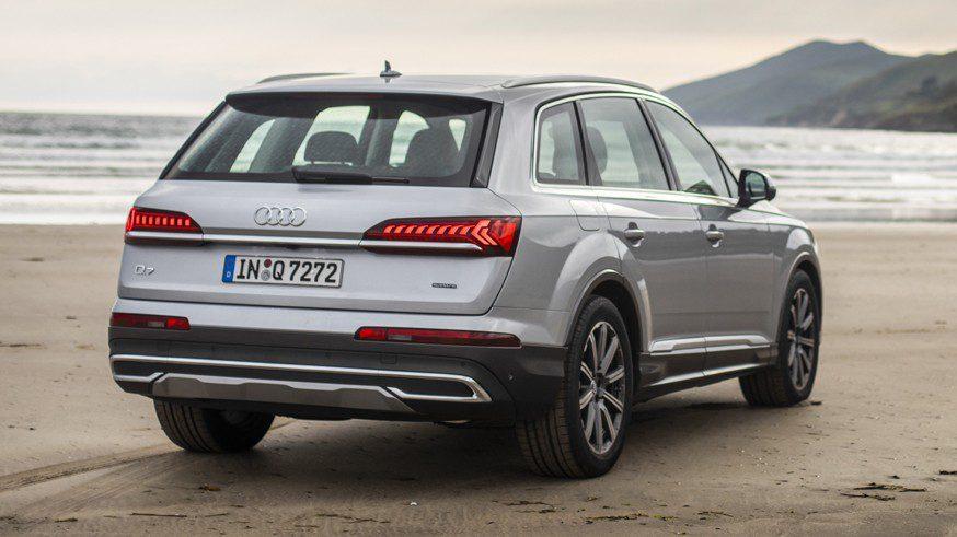 Обновлённый Audi Q7 готовится к премьере: новое изображение2