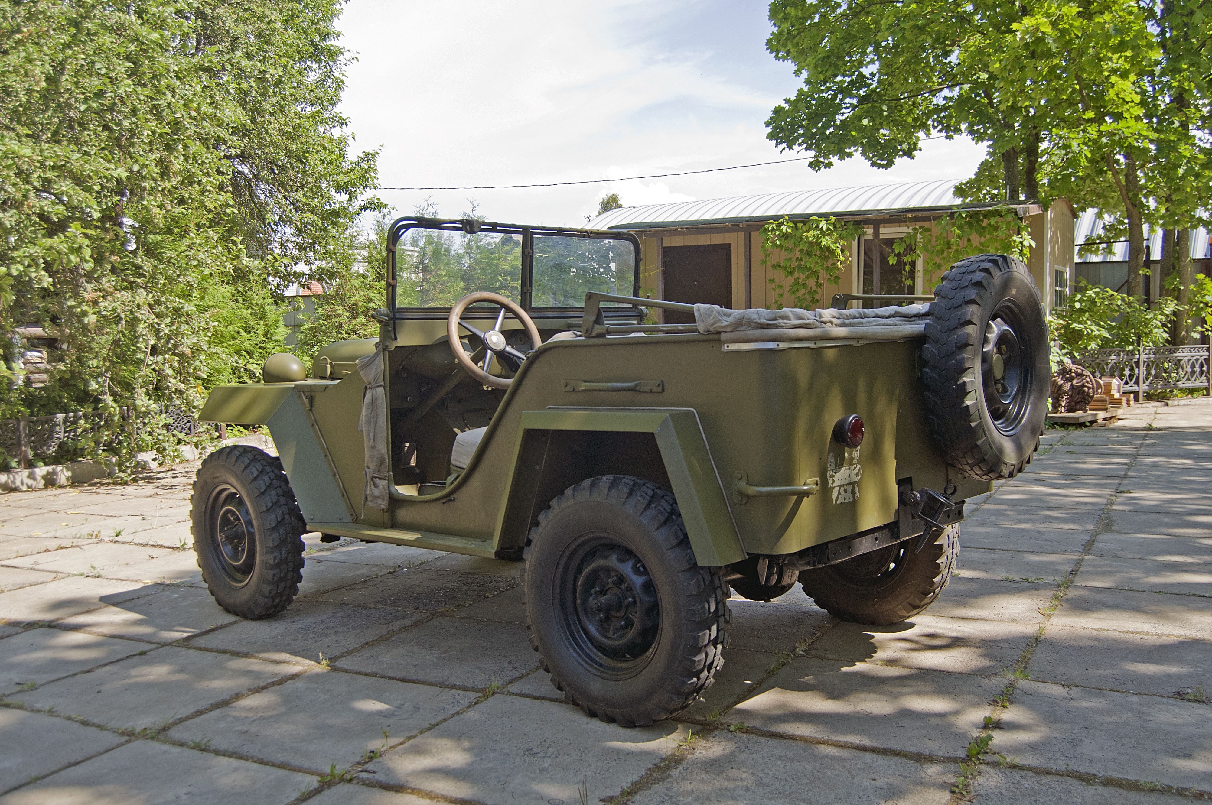 Он вам не Willys: тест-драйв ГАЗ-67 1944 года11
