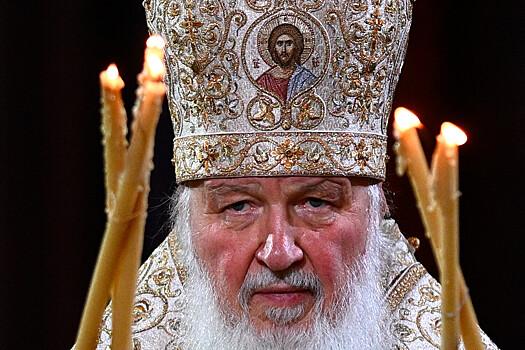 Патриарх Кирилл призвал не отвергать покинувших Россию людей, осознавших ошибку0