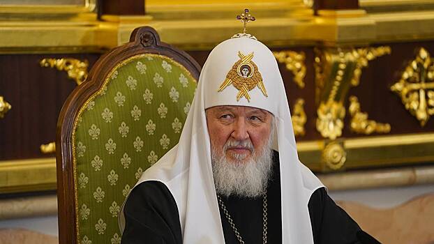 Патриарх Кирилл призвал обучать детей мигрантов основам православия