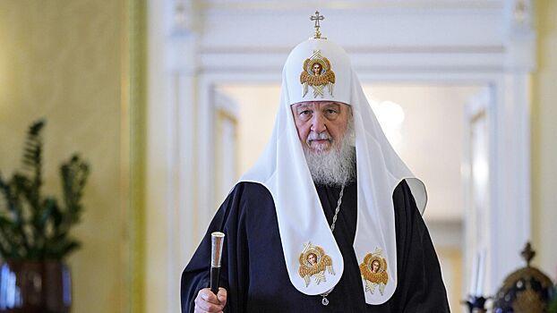 Патриарх Кирилл призвал родителей с раннего детства водить детей в церковь0