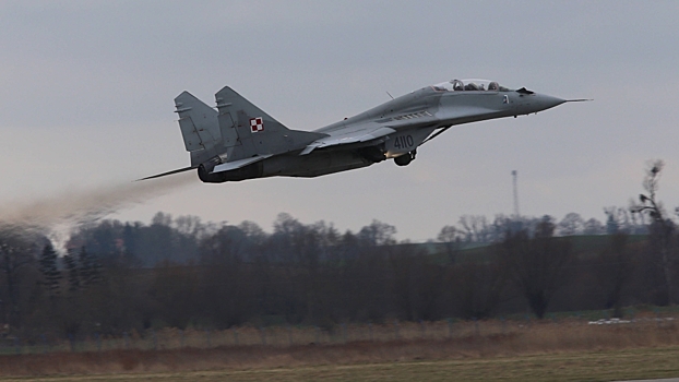 Польша подняла военные самолеты из-за активности российской авиации