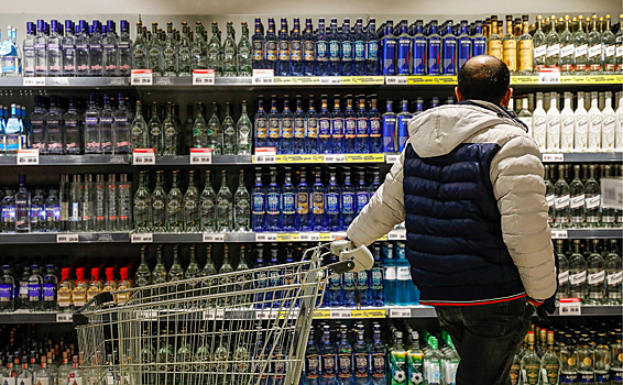 Продажи спиртного в России превысили исторический максимум
