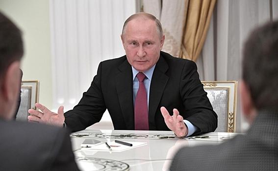 Путин ответил анекдотом на вопрос об усталости от своей работы