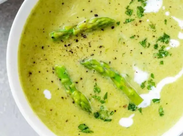 Рассказываем о самых питательных вариантах блюд для тех, кому надоели супы по «по бабушкиному рецепту».1