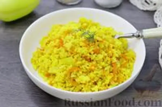 Фото к рецепту: Каша из булгура с рисом и овощами