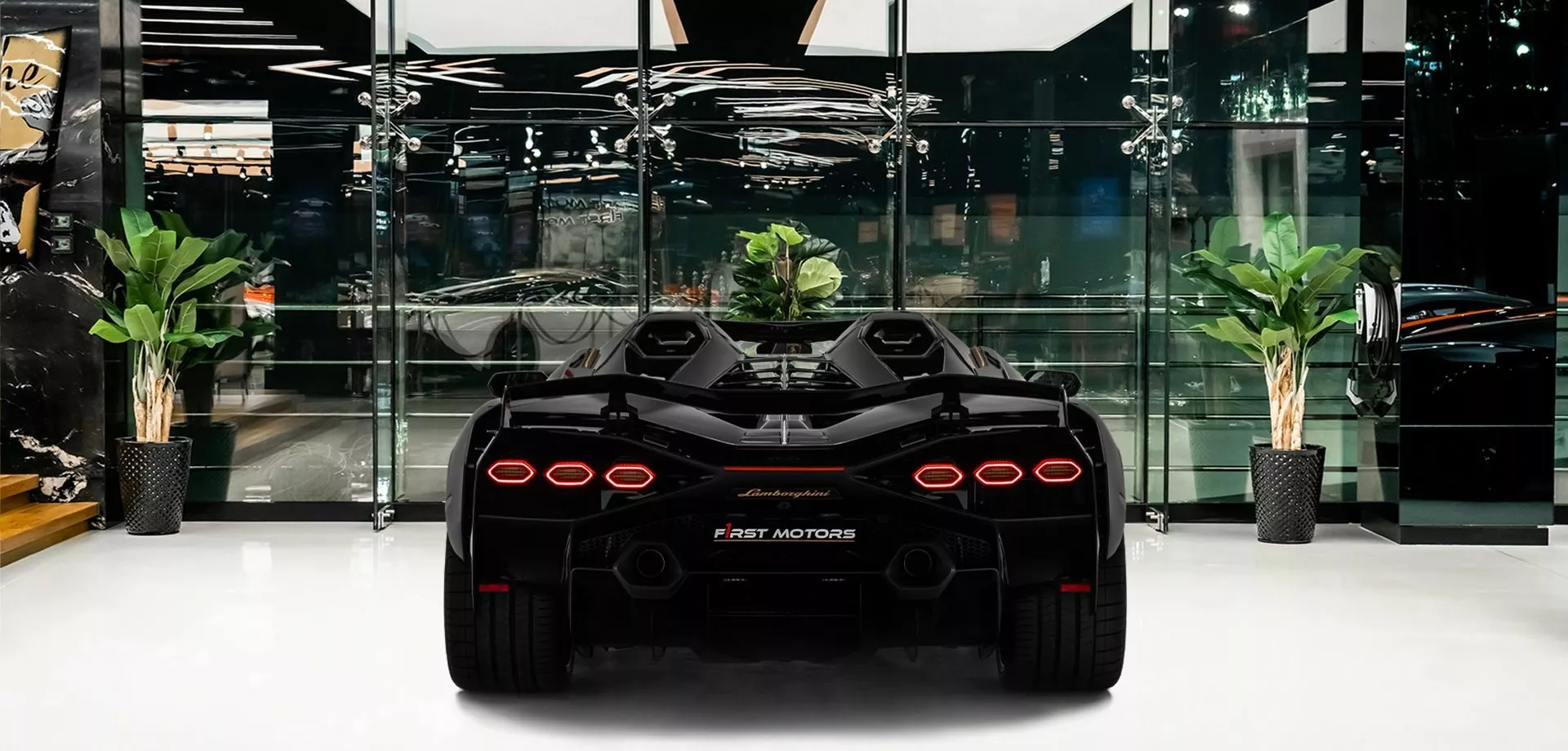 Редчайший супергибрид Lamborghini Sian FKP 37 Roadster появился в продаже в Дубае3
