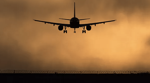 Рейс Utair из ХМАО в Сочи задержали почти на 7 часов0