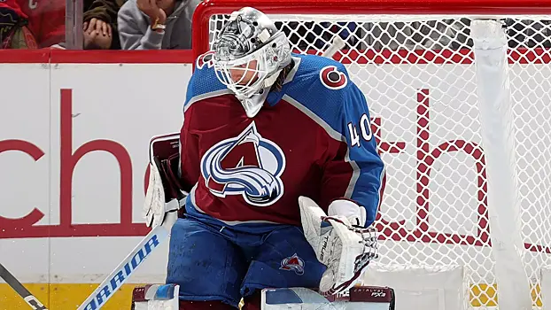 Российский вратарь "Колорадо" Георгиев стал третьей звездой недели в НХЛ