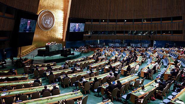 СБ ООН принял резолюцию США с осуждением атак на суда в Красном море