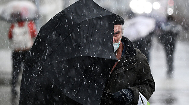 Москвичам пообещали «полумартовскую» погоду и циклон с мокрым снегом
