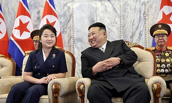 Разведка Южной Кореи назвала дочь Ким Чен Ына его преемницей