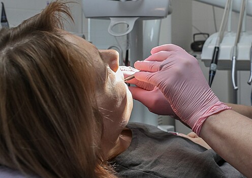 Стоматолог назвал устаревшие методы лечения зубов