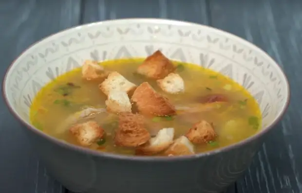 Свекровь научила. Самый вкусный и быстрый рецепт горохового супа: доступно и просто1