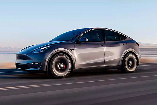 Tesla отзовет 200 тыс. автомобилей из-за риска ДТП при движении задним ходом