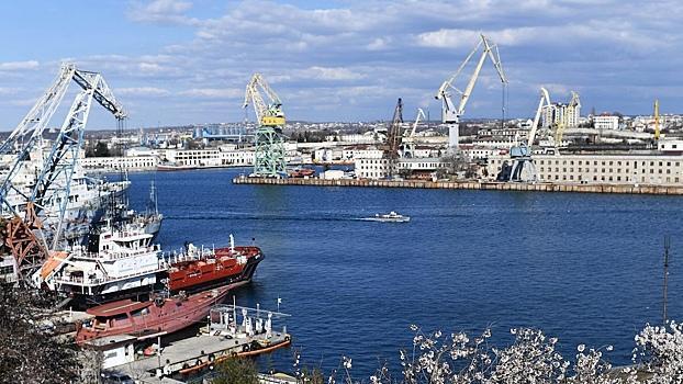 Ученые нашли опасные волны в бухте Севастополя