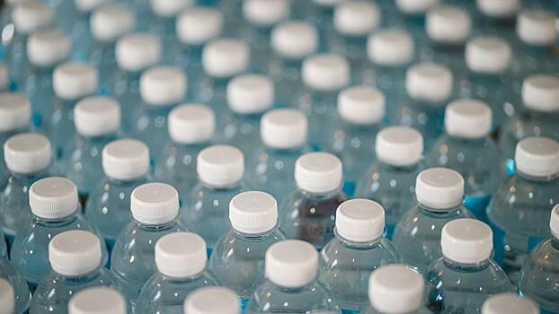 Ученые нашли угрозу здоровью в бутилированной воде0