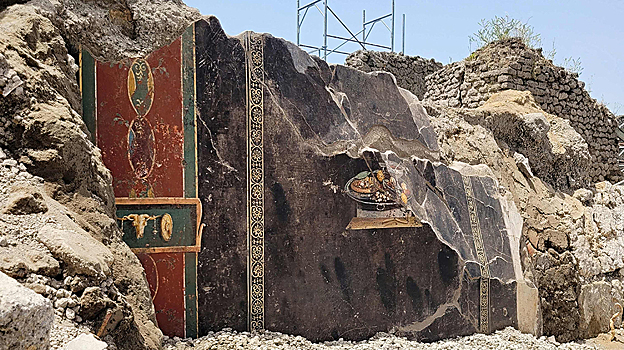 Ученые объяснили появление пиццы на 2000-летней фреске в Помпеях