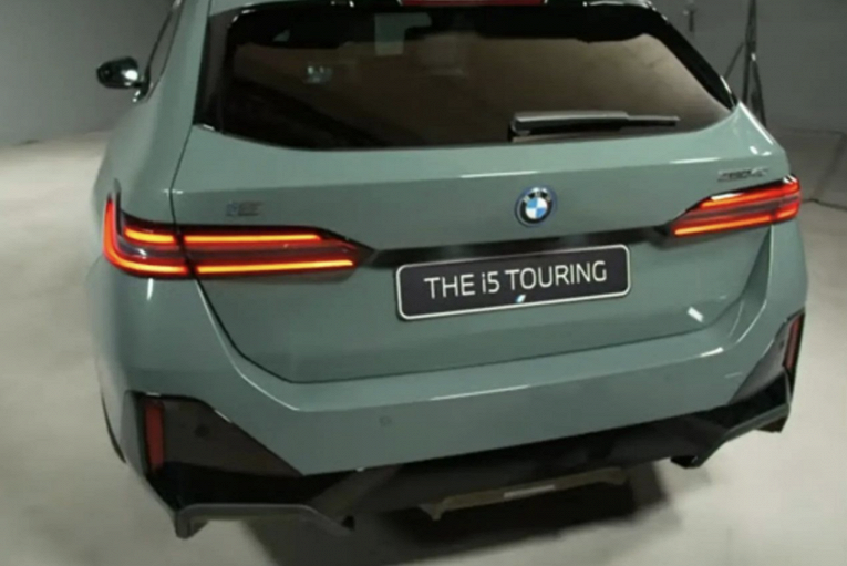 Универсал BMW i5 Touring рассекречен: видео и новые фотографии2