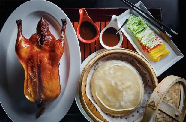 Утка по-пекински: лучшее блюдо для праздничного стола1
