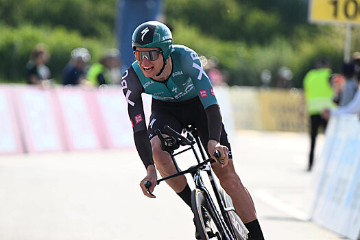 Велогонщик Власов стал вторым в гонке Trofeo Calvio на Мальорке