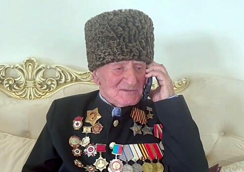 В Дагестане ветерану подарили 100 миллионов рублей на столетний юбилей