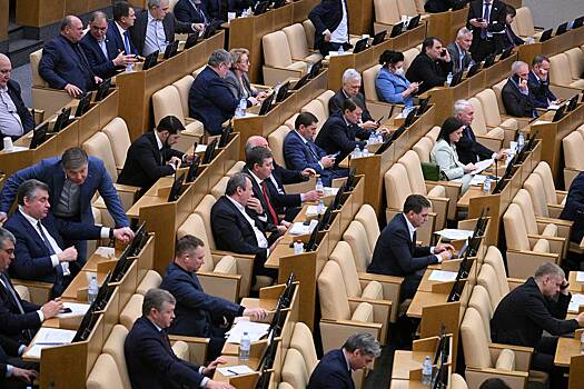 В Госдуме предложили ужесточить наказание за фейки о ВС России